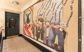 The Sir Thomas Hotel